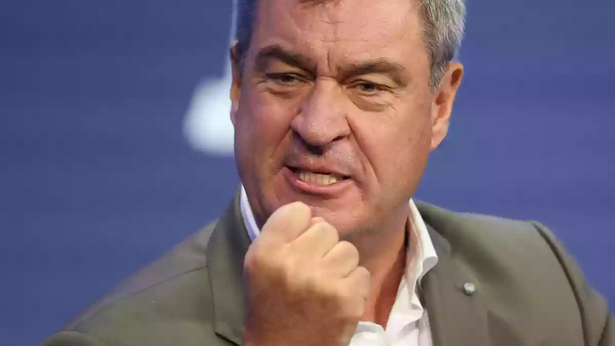 CSU-Chef Söder sagt einer «Roten Front» in Berlin den Kampf an. - Bild: Christoph Reichwein/dpa