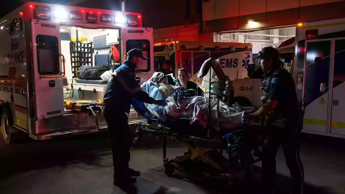 Dutzende erlitten Verletzungen.  - Bild: John Ulan/The Canadian Press/AP/dpa