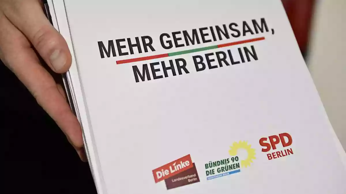 Teile der SPD warnen vor Koalitionsverhandlungen mit der Linkspartei in Berlin. (Archivbild) - Bild: Fabian Sommer/dpa