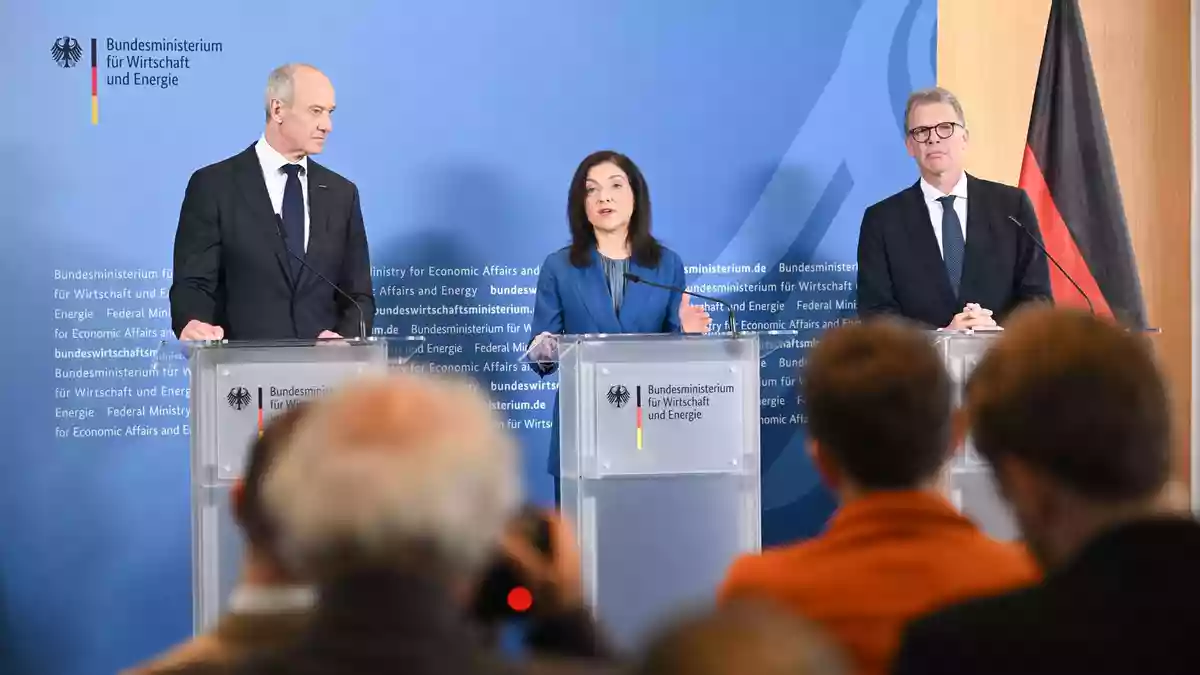 Ministerin Reiche warnt vor Vergesellschaftungen. - Bild: Britta Pedersen/dpa