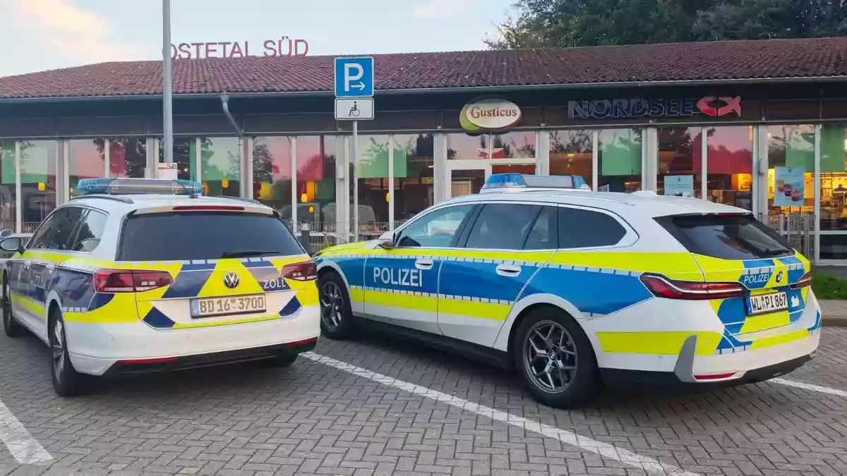 POL-ROW: Der Zoll als Wiederholungstäter beim 235. Fernfahrerstammtisch der Polizei - Bild: presseportal.de