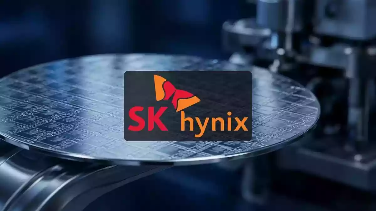 SK Hynix Falls 2% as AI Debt Fears and CXMT Memory Threat Weigh