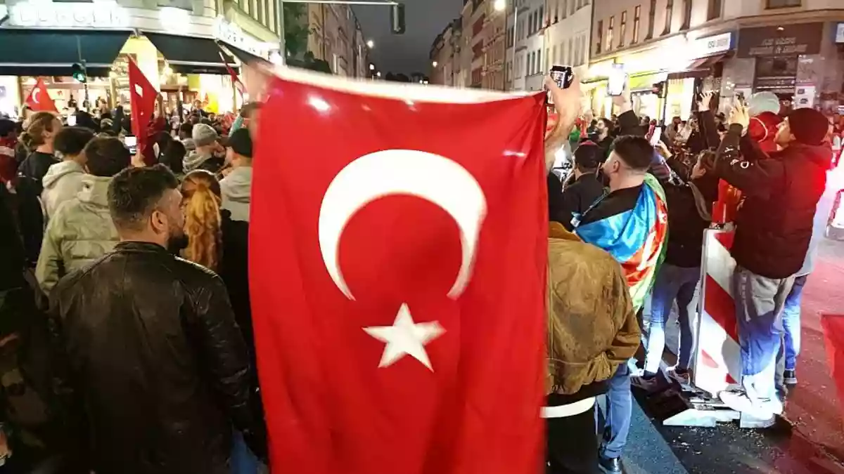 Pawlik kritisiert Rassismus gegen türkische Menschen