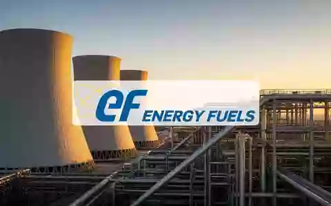 Moderne Industrieanlage für Energiegewinnung in der Abenddämmerung. - Foto: über boerse-global.de