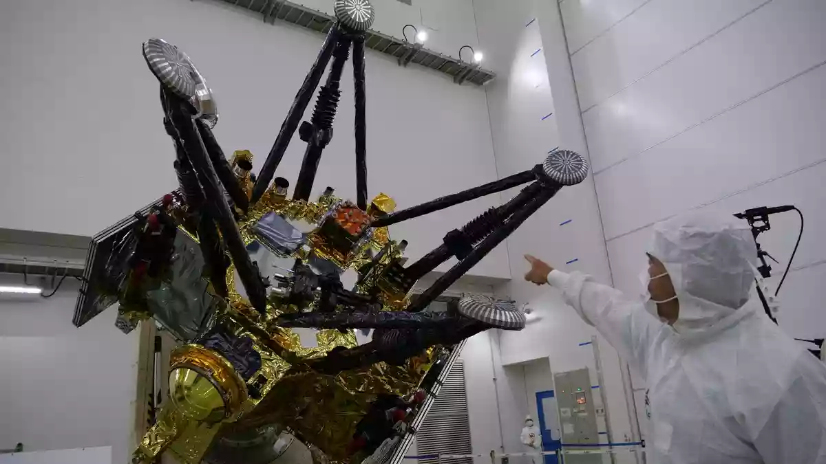 Der Rover «Idefix» soll die Marsmond-Oberfläche 100 Tage lang erkunden. (Archivbild)  - Bild: -/Deutsches Zentrum für Luft- und Raumfahrt (DLR)/dpa