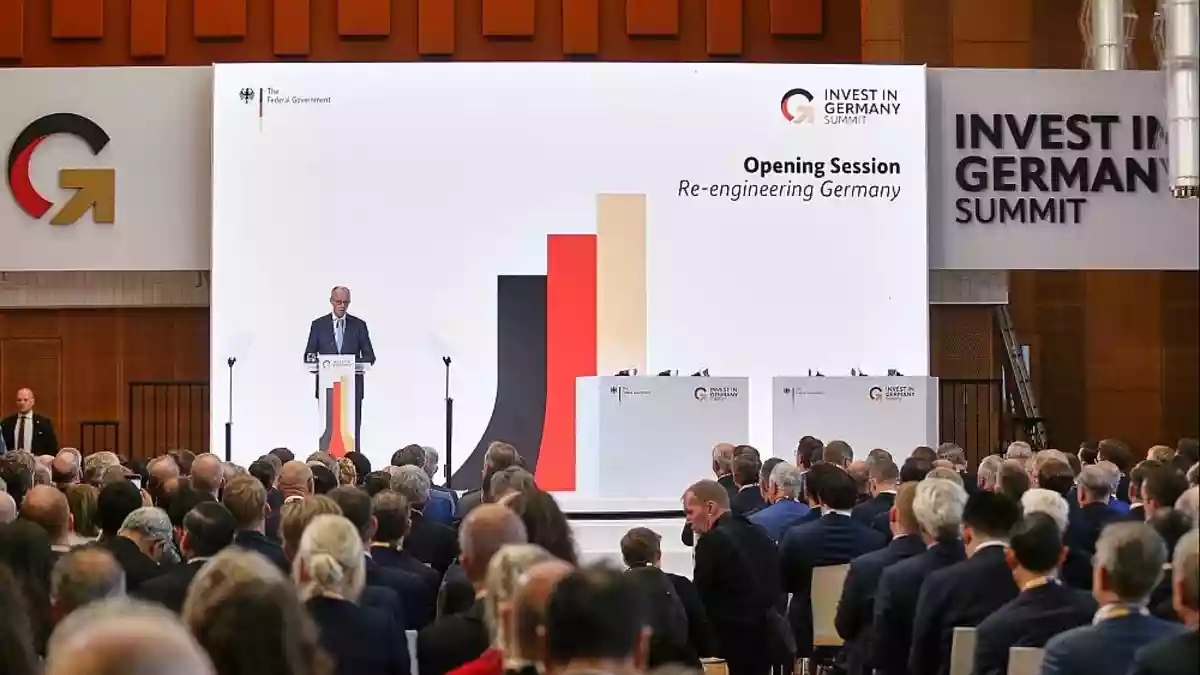 Merz verspricht Investoren "bestmögliche Rahmenbedingungen"
