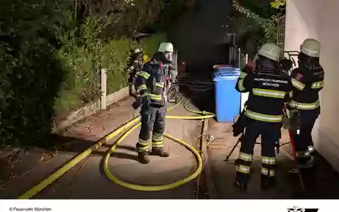 FW-M: Tiefgaragenbrand mit Nullsicht (Moosach) - Foto: presseportal.de