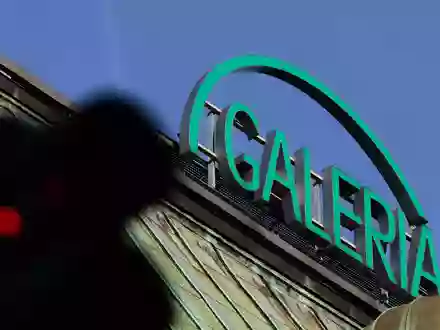 Galeria hat dank eines wichtigen Kredits wieder mehr Spielraum. (Archivbild) - Foto: Rolf Vennenbernd/dpa