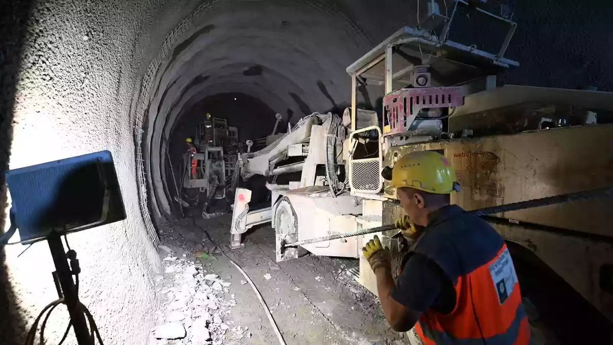 Der Tunnel soll Deutschland besser an Italien anbinden. (Archivbild) - Bild: Angelika Warmuth/dpa