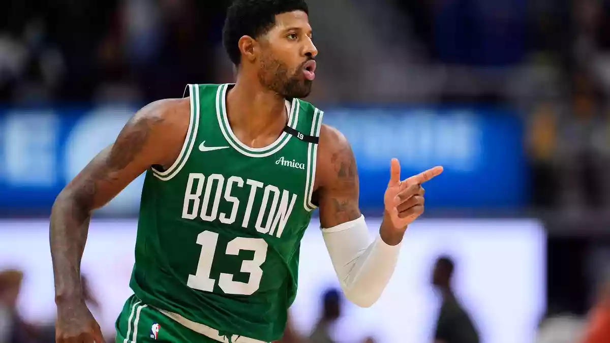 Ganz starkes Debüt für die Celtics: Paul George kam auf 38 Punkte. - Bild: Paul Sancya/AP/dpa