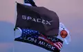 SpaceX und Tesla prüfen einen Zusammenschluss. (Archivbild) - Foto: Eric Gay/AP/dpa