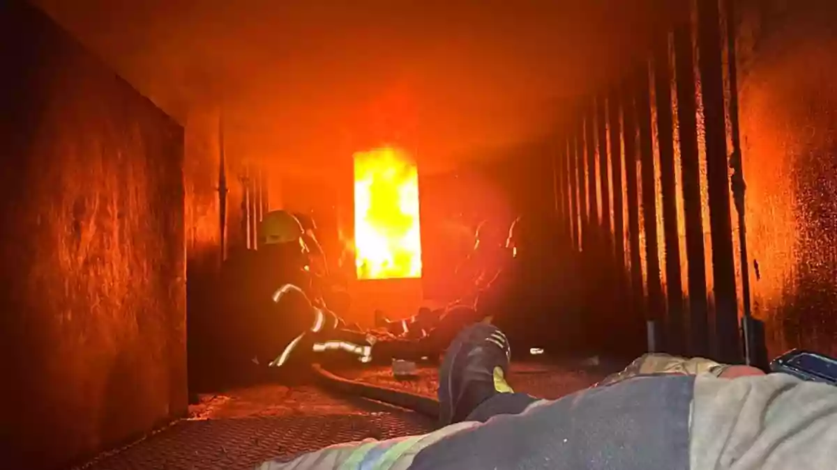 FW Gangelt: Unter Extrembedingungen lernen - Bild: presseportal.de