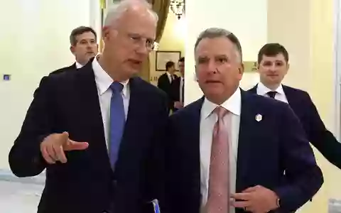 Der US-Unterhändler Steve Witkoff will bei einem neuen Besuch in St. Petersburg Kremlchef Wladimir Putin neue Vorschläge für eine Friedenslösung im russischen Angriffskrieg gegen die Ukraine unterbreiten. (Archivbild) - Foto: Vyacheslav Prokofyev/Pool Sputnik Kremlin/AP/dpa