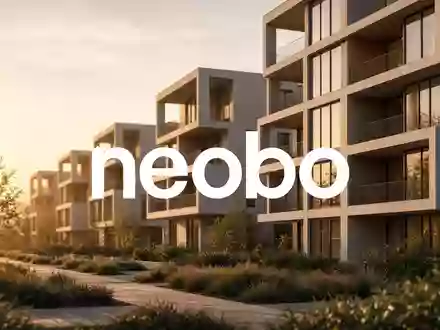 Moderne Wohnimmobilien bei Sonnenuntergang als Symbol für den Immobilienmarkt. - Foto: über boerse-global.de