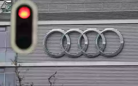 Audi tritt auch bei seinen Sponsoring-Ausgaben auf die Bremse. (Archivbild) - Foto: Daniel Löb/dpa