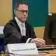 Die Anklage auf auf Mord und Totschlag - Bild: Harald Tittel/dpa