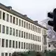 Ein 19-Jähriger muss sich nun in Trier wegen Mordes und Totschlags verantworten. (Symbolbild) - Bild: Harald Tittel/dpa