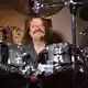 Leslie Mandoki schrieb in seinen Asylantrag, dass er mit Ian Anderson und anderen Musikern spielen wolle. Sein Traum wurde wahr. (Archivbild) - Bild: Karl-Josef Hildenbrand/dpa