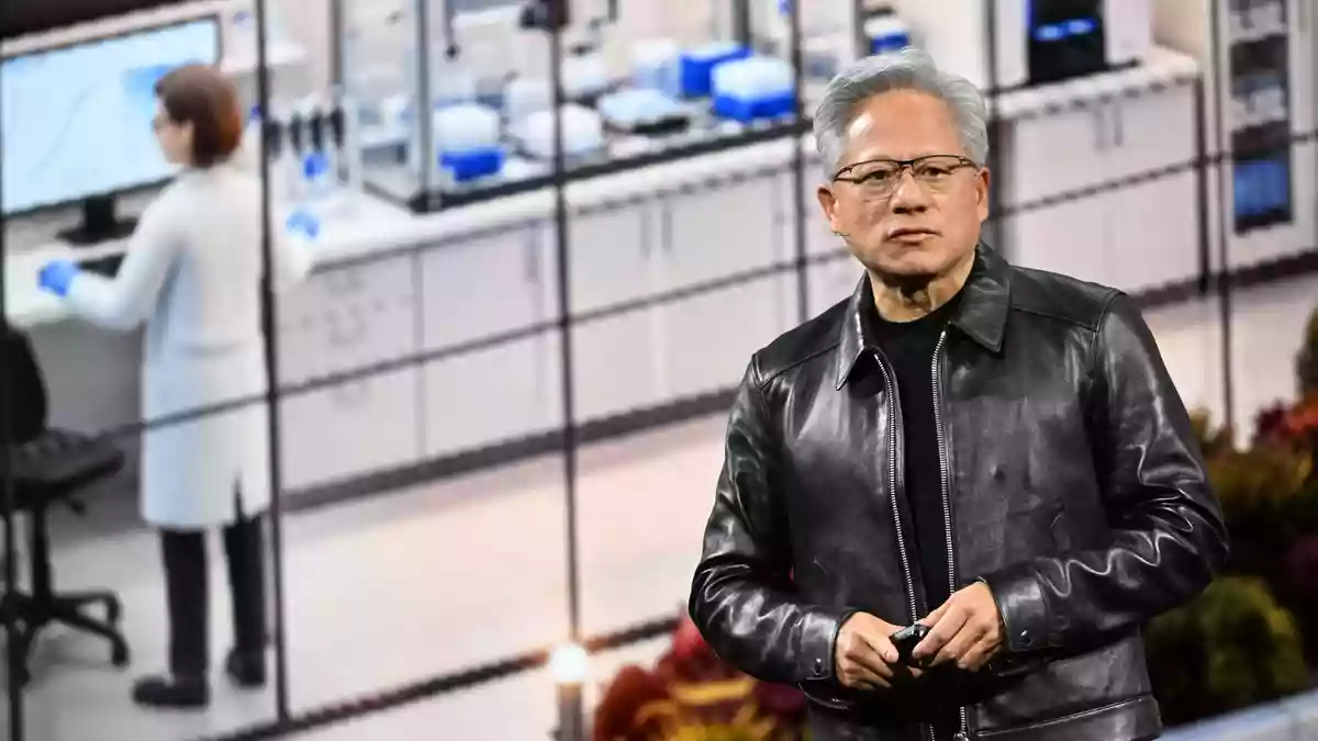 Nvidia-Chef Jensen Wang sieht Europa nicht auf der KI-Verliererstraße.  - Bild: Soeren Stache/dpa