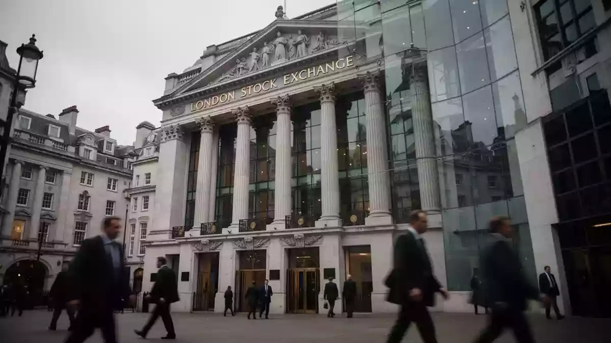 FTSE 100 legt trotz britischer Inflation nur leicht zu