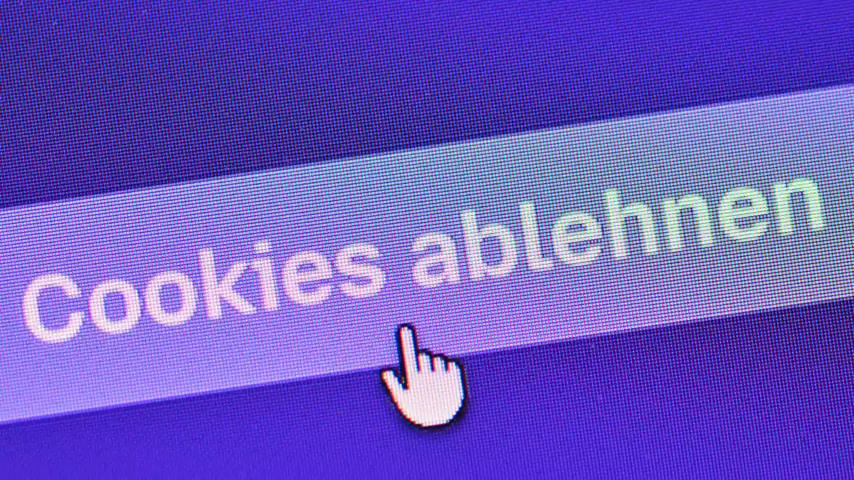 Verbraucherschützer fordern, die Cookie-Abfrage neu zu gestalten. (Symbolbild)  - Bild: Patrick Pleul/dpa