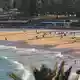 Der Angriff ereignete sich am beliebten Coogee Beach in Sydney. - Bild: Laura Csapó/dpa