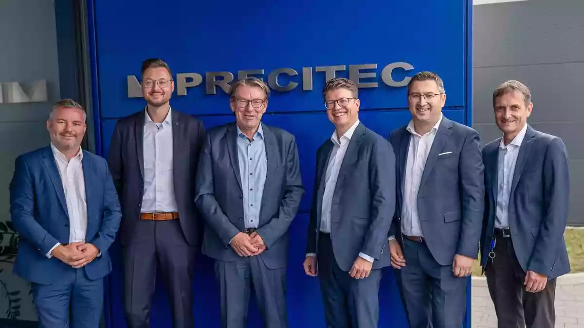 Die Oberfläche wird programmierbar: SurFunction und Precitec bringen funktionale Metaoberflächen weltweit in Serie - Bild: presseportal.de
