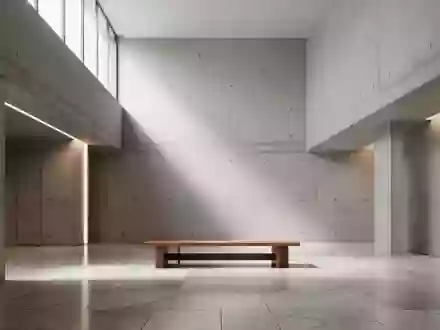 Modernes, minimalistisches Bankinterieur mit klaren architektonischen Linien und natürlichem Lichteinfall. - Foto: über boerse-global.de