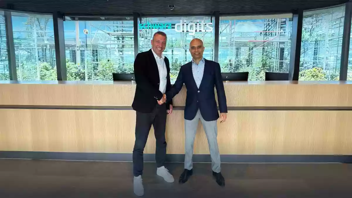 Fujitsu, Fsas Technologies und Schwarz Digits gehen eine strategische Partnerschaft ein, um die souveräne digitale Infrastruktur in Europa voranzutreiben - Bild: presseportal.de