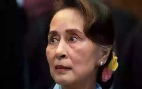 Aung San Suu Kyi ist in ihrer Heimat bis heute sehr beliebt. (Archivbild) - Foto: Peter Dejong/AP/dpa