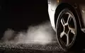 Ursprünglich war beschlossen worden: Neuwagen in der EU ab 2035 sollen im Betrieb kein klimaschädliches Kohlenstoffdioxid (CO2) mehr ausstoßen dürfen. Das soll sich ändern. (Symbolbild) - Foto: Sebastian Kahnert/dpa