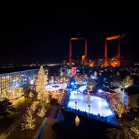 Lichter an, Schlittschuhe raus: Vorhang auf für den Winterzauber in der Autostadt - Foto: presseportal.de