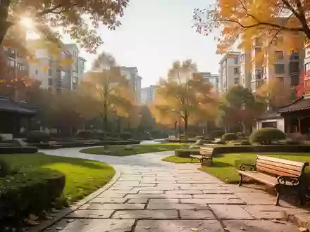 Ein sonniger, ruhiger öffentlicher Park in einem chinesischen Wohnviertel mit steinernen Gehwegen und Grünanlagen. - Foto: über boerse-global.de