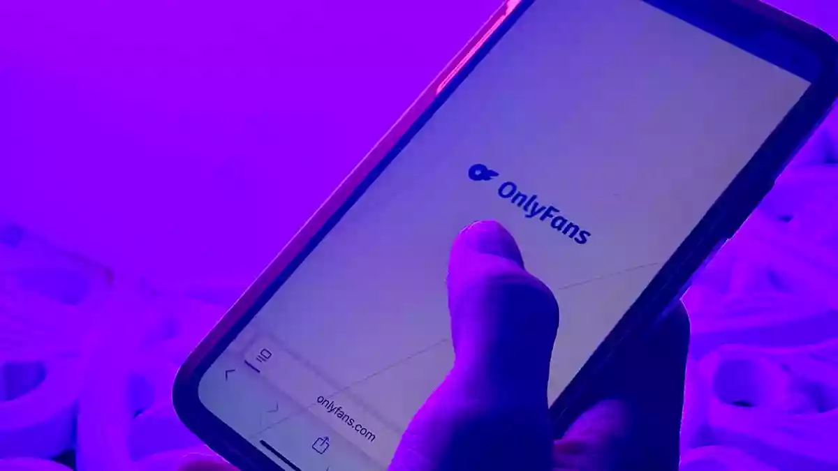 OnlyFans wird vor allem für erotische Inhalte genutzt. (Symbolbild) - Bild: Alicia Windzio/dpa