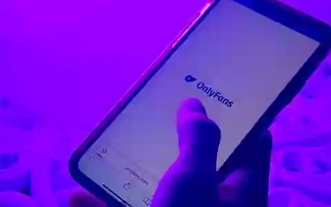 OnlyFans wird vor allem für erotische Inhalte genutzt. (Symbolbild) - Foto: Alicia Windzio/dpa
