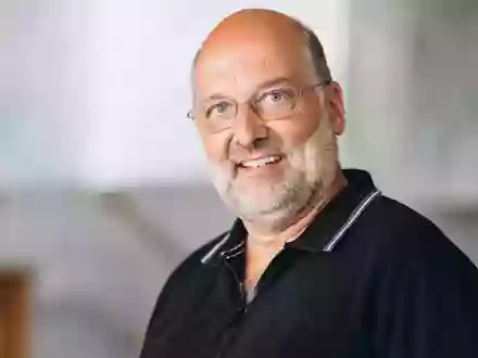 Wenn gute Mitarbeiter gehen: Reiner Huthmacher von der Huthmacher Consulting GmbH erklärt, warum Kündigungen oft früher beginnen, als Unternehmer denken - Foto: presseportal.de