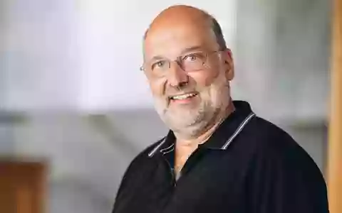Wenn gute Mitarbeiter gehen: Reiner Huthmacher von der Huthmacher Consulting GmbH erklärt, warum Kündigungen oft früher beginnen, als Unternehmer denken - Foto: presseportal.de