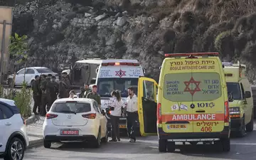 Nach einem Angriff im Westjordanland bereitet Israel eine mögliche Abriegelung des Palästinensergebietes vor. - Foto: Mahmoud Illean/AP/dpa