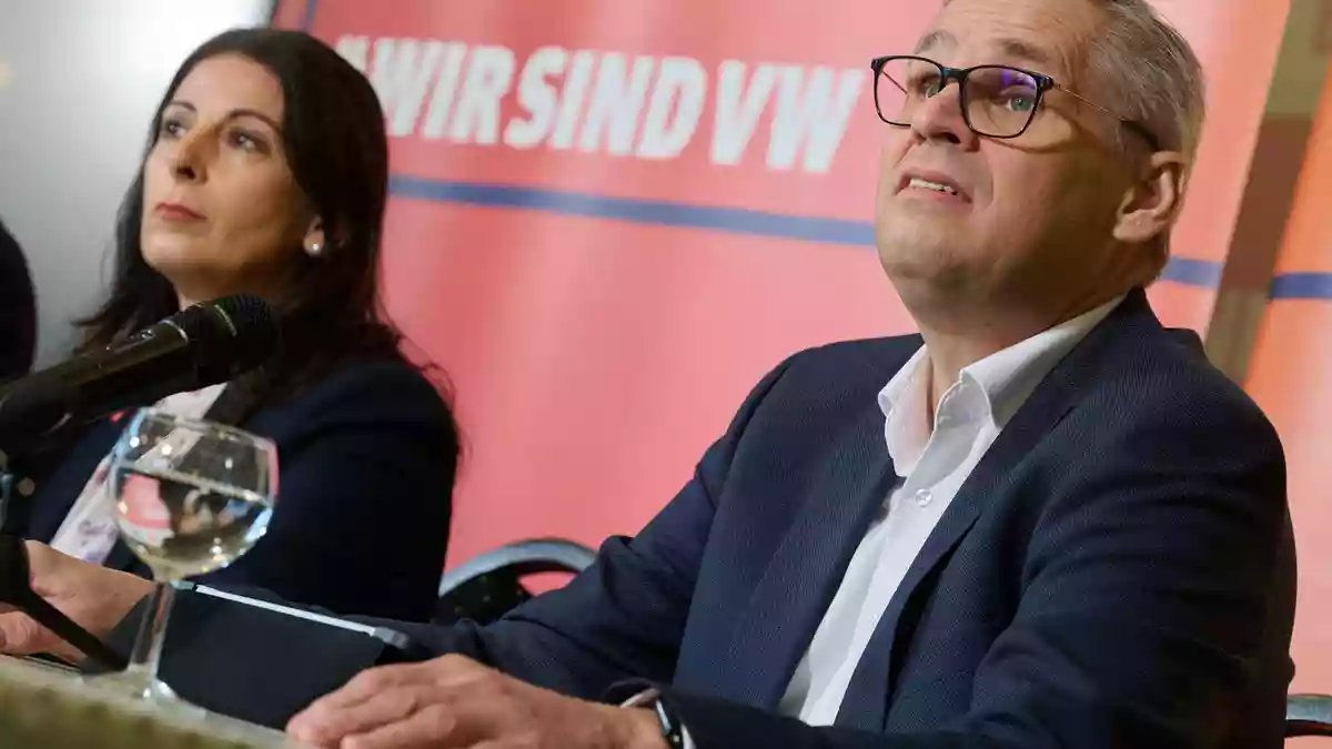 Gröger: «Wir suchen den Konflikt nicht, aber wir sind vorbereitet». - Bild: Julian Stratenschulte/dpa