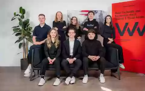 Echte Einblicke statt Floskeln: Simon Wachtler und das Team von Evvvolution wissen, wie Arbeitgeber heute die richtigen Menschen erreichen - Foto: presseportal.de