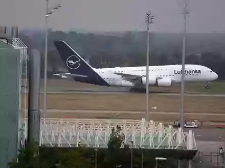 Im August hatte ein Airbus zu früh auf eine Landebahn in München aufgesetzt. (Symbolbild)  - Foto: Karl-Josef Hildenbrand/dpa