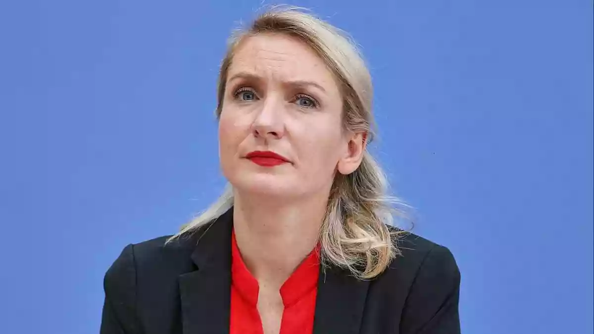 Bayerns Innenminister hält Schwerdtner für Gefahr für Deutschland
