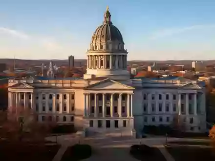 Das Kapitol des US-Bundesstaates Pennsylvania in Harrisburg bei goldenem Nachmittagslicht. - Foto: über boerse-global.de