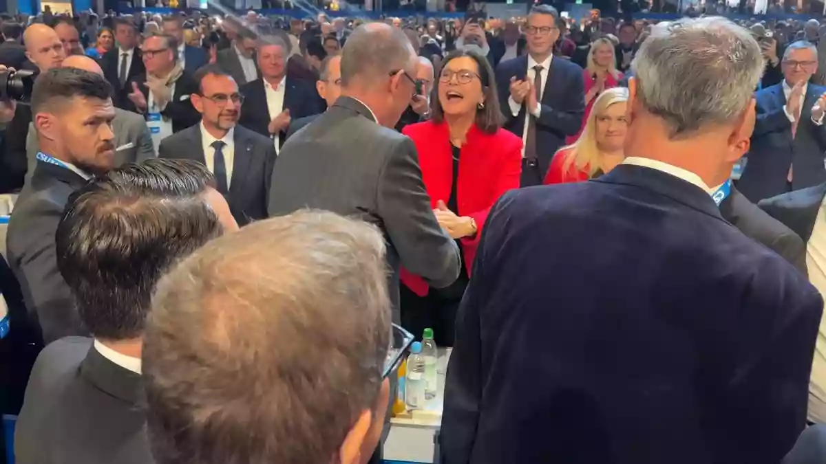 Markus Söder setzt sich seit Monaten für Ilse Aigner als nächste Bundespräsidentin ein. - Bild: Sven Hoppe/dpa