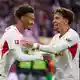 Tidiam Gomis (RB Leipzig, l) jubelt nach seinem Tor zum 1:0 mit Neil El Aynaoui (RB Leipzig). - Bild: Hendrik Schmidt/dpa
