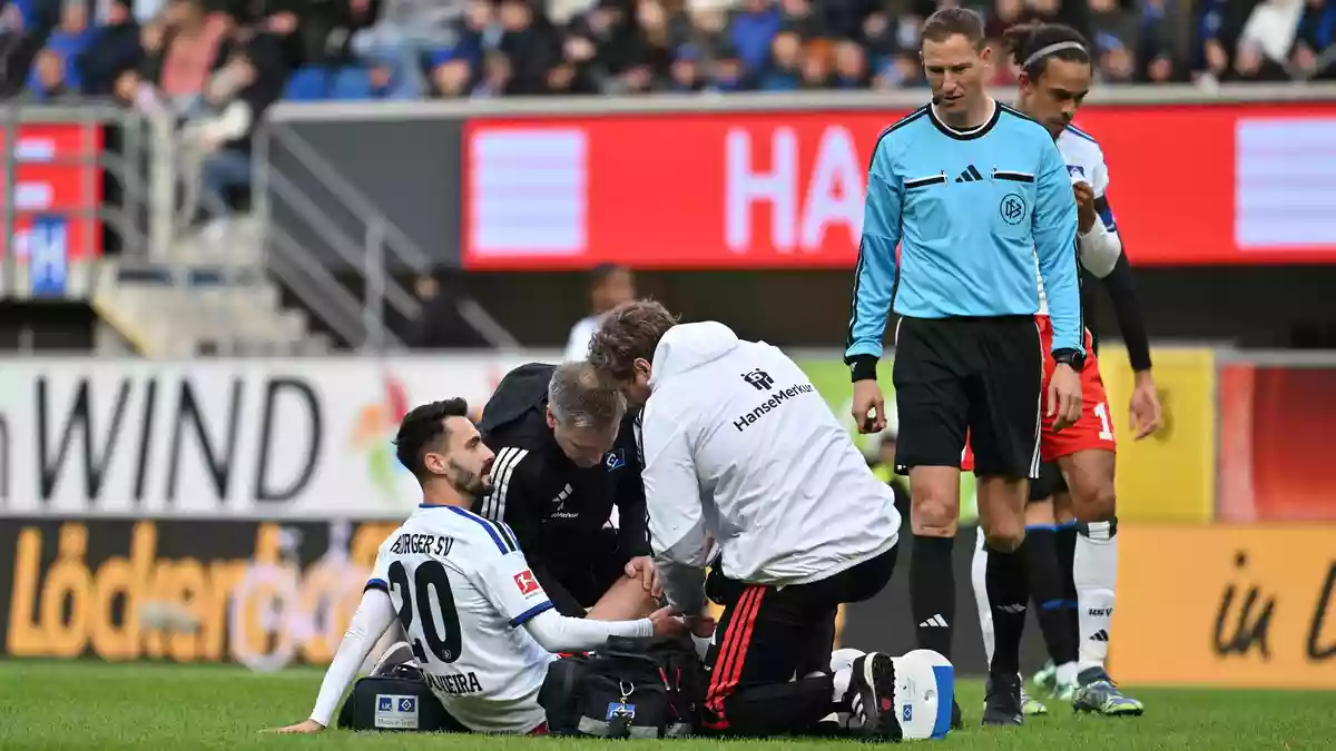 Musste früh runter: Fabio Vieira - Bild: Swen Pförtner/dpa