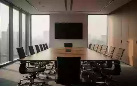 Symbolbild: leerer Besprechungsraum - Foto: über boerse-global.de