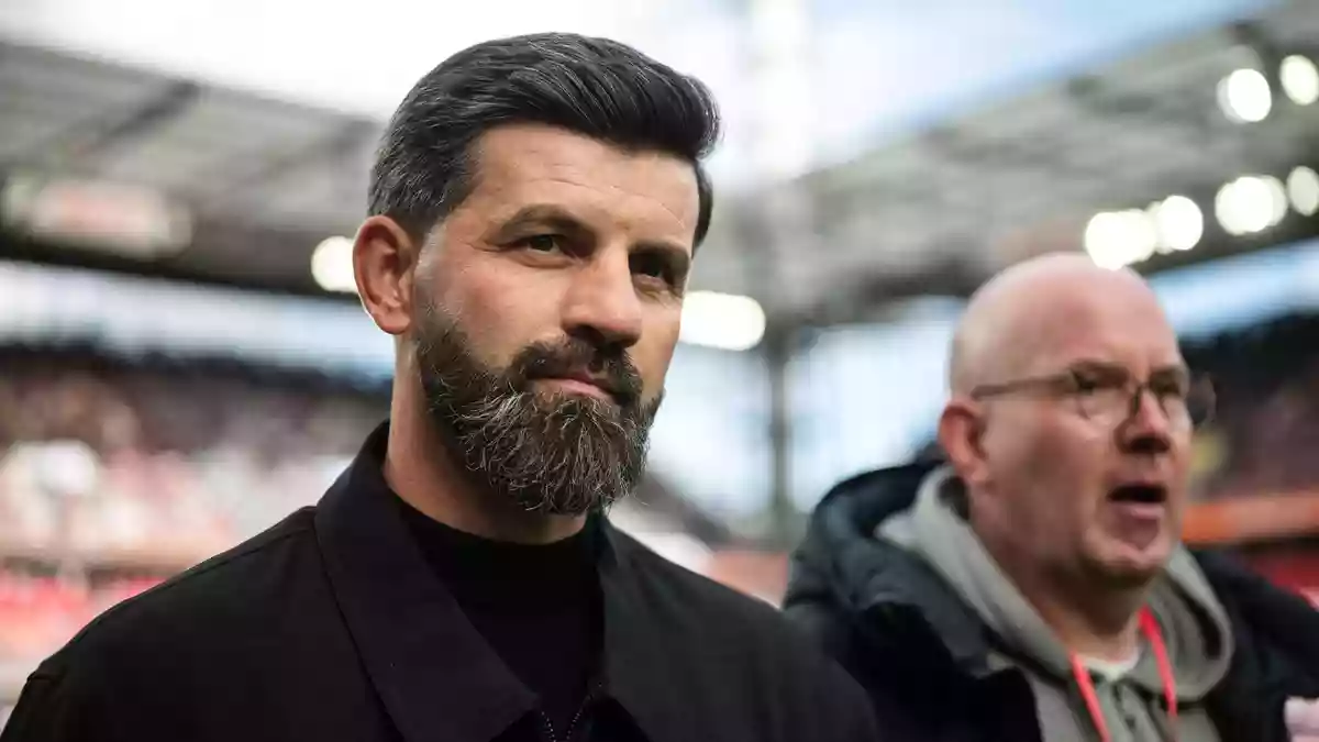 Schalke-Trainer Miron Muslic spricht sich für mehr «Coaching-Hygiene» aus. - Bild: Marius Becker/dpa