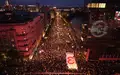 Bei der Parlamentswahl in Serbien fordert die populäre Studentenliste die Macht des Langzeitherrschers Alekandar Vucic heraus.  - Foto: Armin Durgut/AP/dpa