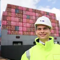 Der Hamburger CDU-Abgeordnete will eine Einigung zwischen Bund und Ländern zur Hafen-Finanzierung noch in diesem Jahr erreichen. (Archivbild) - Foto: Christian Charisius/dpa